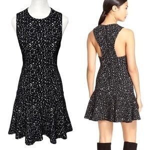 Alice + Olivia Garner Print Drop Waist Racer Back Ruffle Dress Size 2 / 4